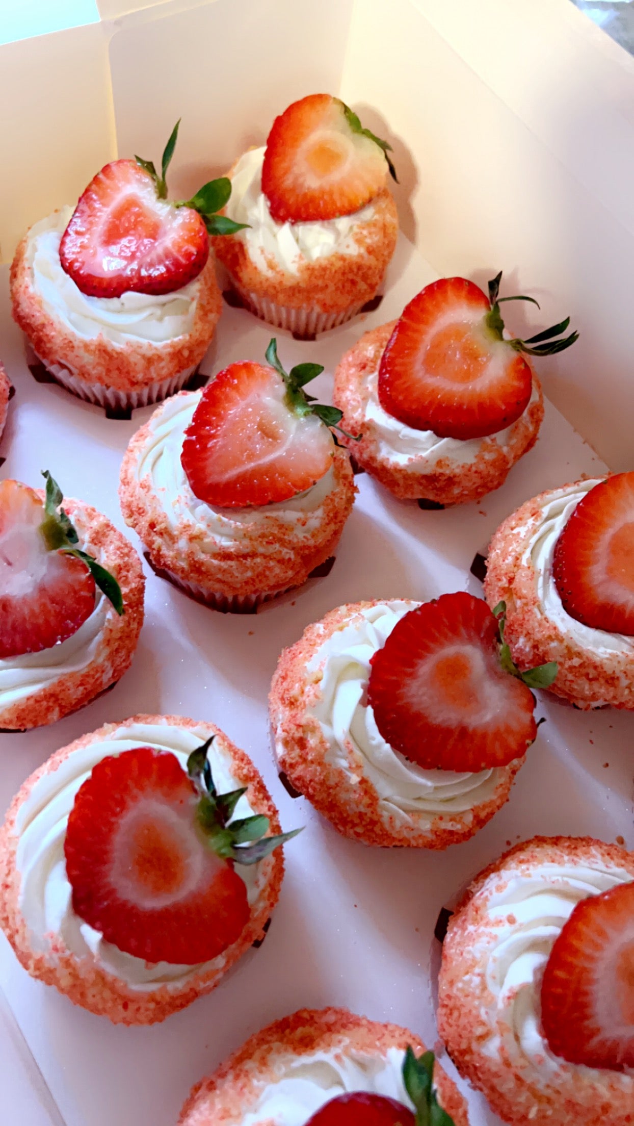 Strawberry Crunch Cupcakes